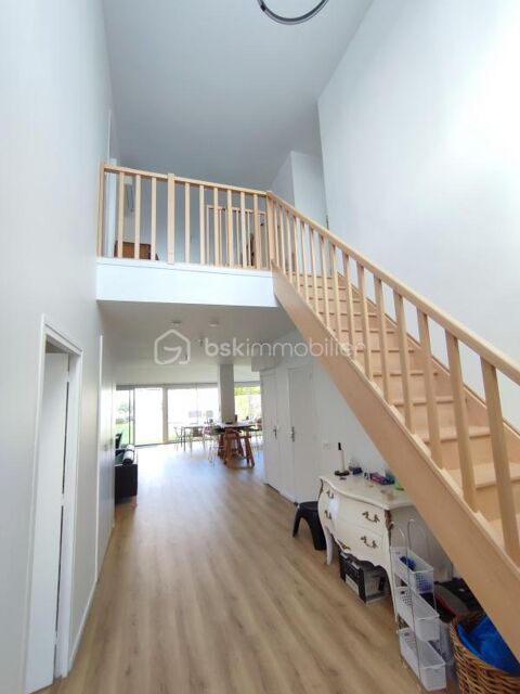  Maison � louer 6 pi�ces 164 m�