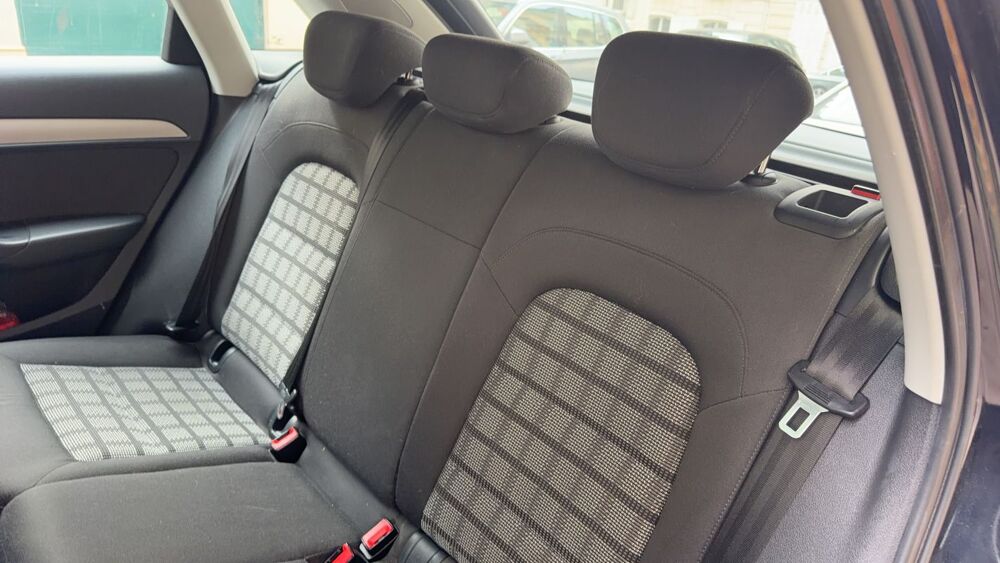 Q3 2.0 TFSI 170 S-Tronic 7 Ambiente 2013 occasion 75009 Paris