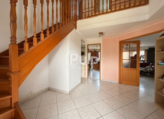  Maison � vendre 8 pi�ces 130 m�