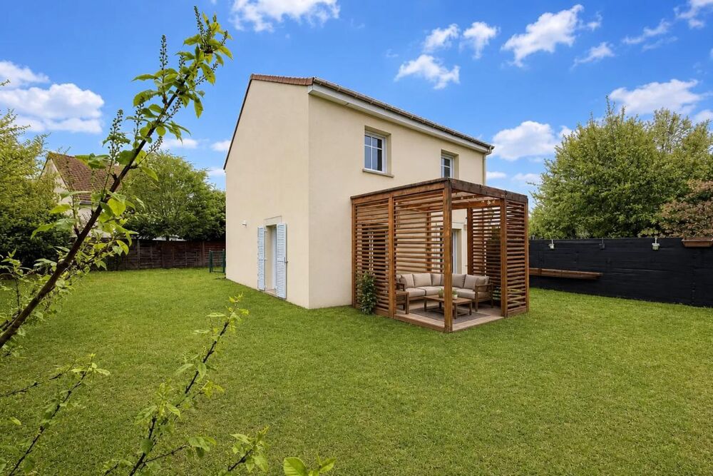 Maison 5 pièces 98m², jardin, Angerville