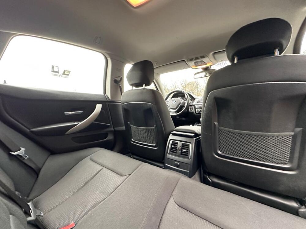 S&eacute;rie 4 (F36) GRAN COUPE 418D LOUNGE 2018 occasion 78240 Chambourcy