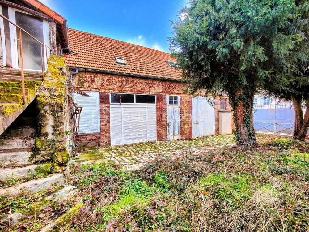 Vente Immeuble Ensemble immobilier (local commercial + appartement) plein centre ville Jouars pontchartrain
