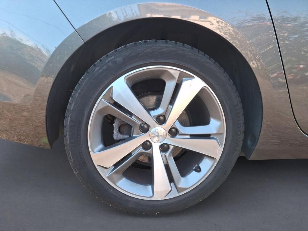 308 SW 1.2 PURETECH 130 S&S 6CV TECH EDITION EAT8 2019 occasion 55800 Contrisson