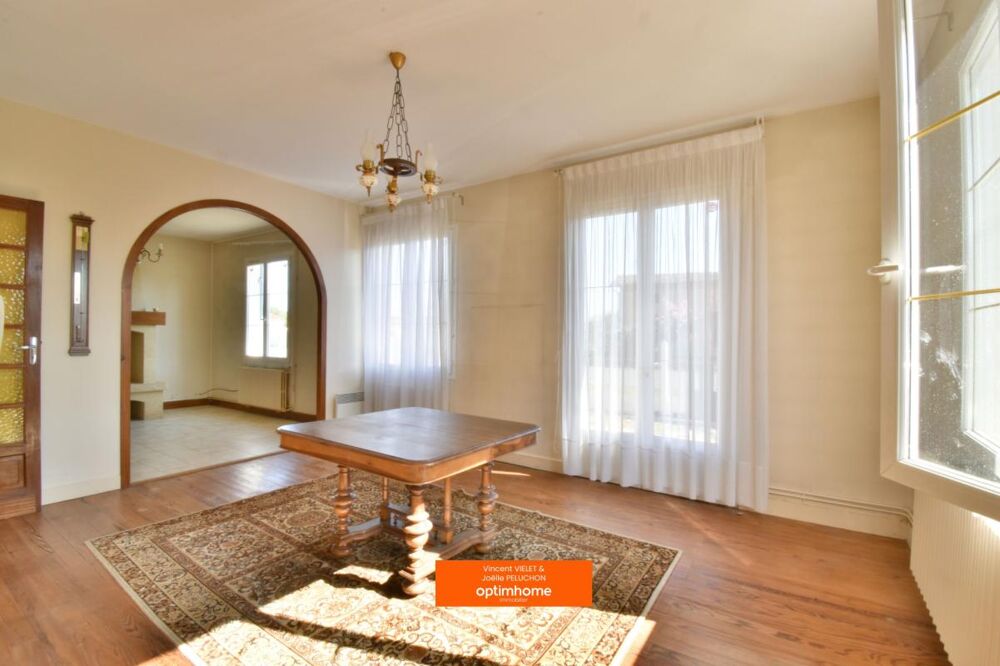Vente Maison Maison à vendre 5 pièces AMBARES ET LAGRAVE (33) Ambares et lagrave