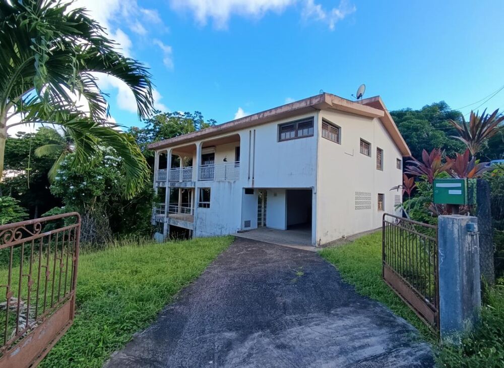 Vente Maison VILLA 4 PIÈCES - 3 CHAMBRES - TERRAIN 2000M² - LE LAMENTIN Le lamentin
