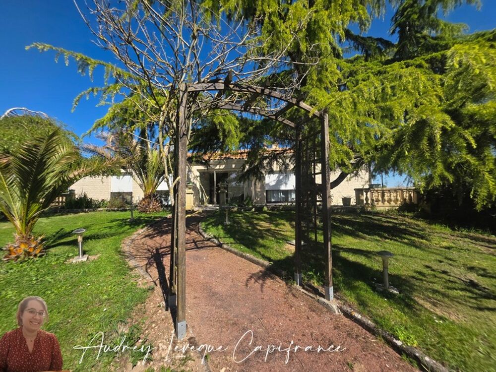 House in Saint-Jean-d'Angély, Petit Fossemagne - Plus