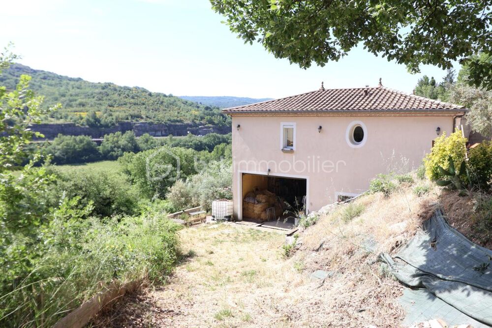 Vente Villa Propriété de caractère de 170 m² sur 4 300 m² de terrain Poujols