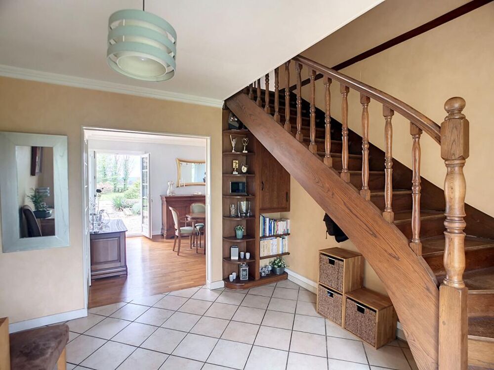 Vente Maison Appartement Cosne Cours Sur Loire 5 pièce(s) 155.80 m2 Cosne cours sur loire