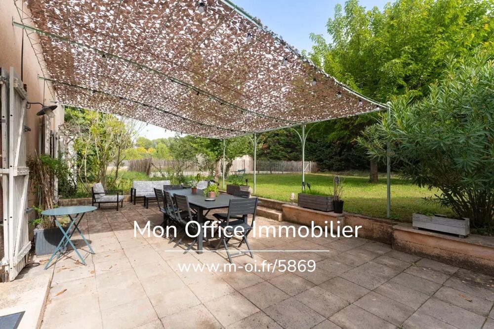 � vendre  Villa Aix-en-Provence (13100)
