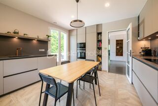  Maison � vendre 8 pi�ces 202 m�