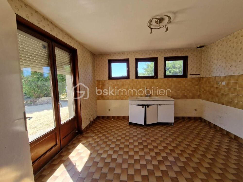 Vente Maison Maison 95 m² + dépendance 50 m² – Fort potentiel – À 5 min de La Tour-du-Pin La tour du pin