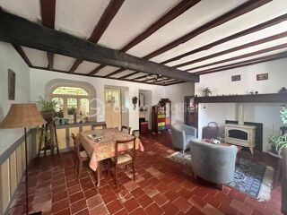  Propri�t�/ch�teau � vendre 9 pi�ces 225 m�