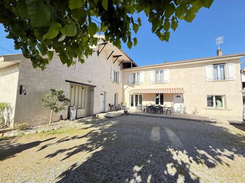   Ancien corps de ferme enti�rement r�nov� Maison - 6 pi�ce(s) - 217 m�