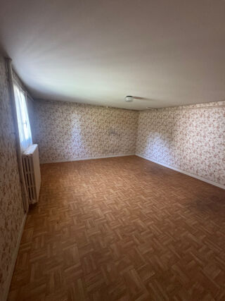 Vente Maison Maison à vendre 4 pièces LENCLOITRE (86) Lencloitre