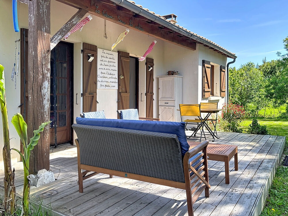 Petite maison meublée en bord de Sèvre - Charme bucolique & ponton privatif