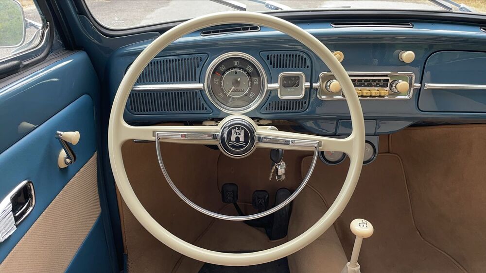 COCCINELLE II Cabriolet 1.5 44 . 1968 occasion 44340 Bouguenais