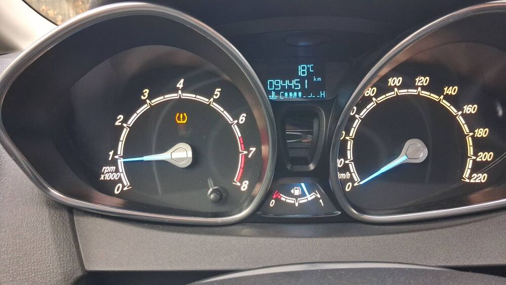 Fiesta V 1.0 EcoBoost 100 Titanium 2015 occasion 59390 Lys Lez Lannoy