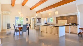 Villa à vendre 9 pièces 295 m²