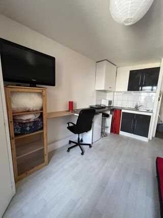  Appartement à louer 1 pièce 13 m²
