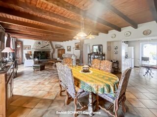  Maison � vendre 9 pi�ces 246 m�