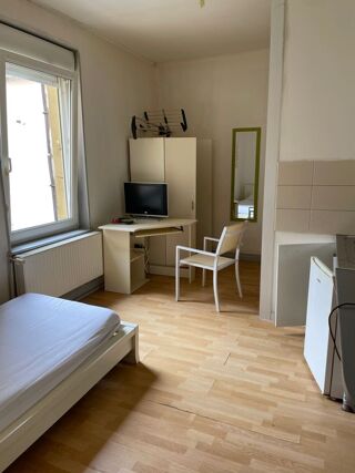  Appartement � louer 1 pi�ce 16 m�