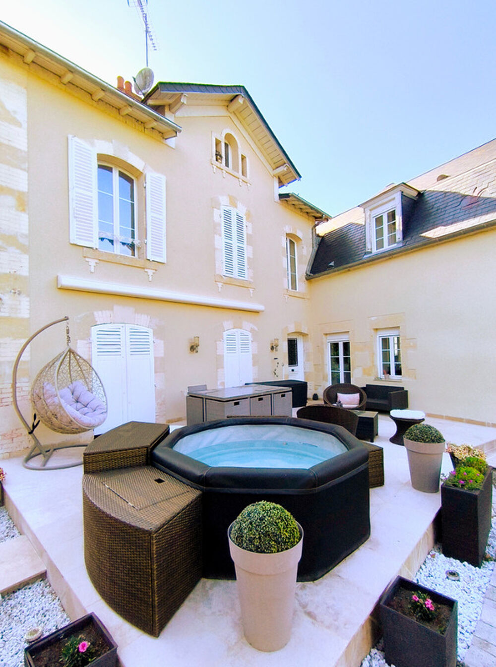 Vente Maison Élégance, Volumes et Douceur de vivre aux Montapins / Idéal FAMILLE - Clef en main(58) Nevers