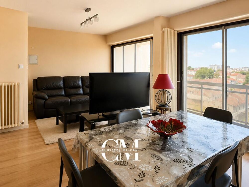 Vente Appartement Appartement Bordeaux Croix-blanche 2 pièces 45 m2, balcon, parking, cave, piscine Bordeaux