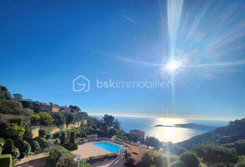   Appartement T3 r�nov� avec vue mer panoramique � R�sidence s�curis�e avec piscine � Eze  Village Appartement - 3 pi�ce(s) - 67 m�