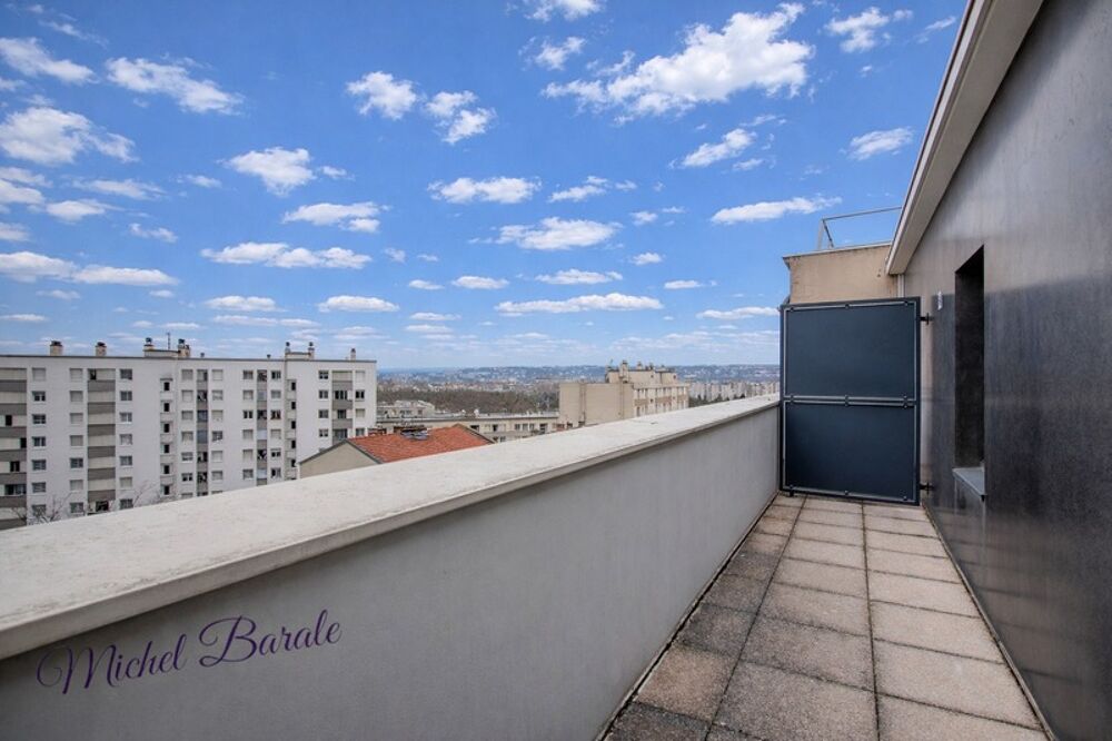 LYON 8?  Résidence étudiante Arts Berthelot T2 meublé avec balcon et parking  Investissement LMNP sécurisé