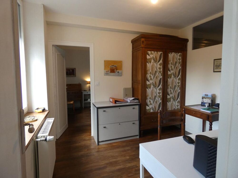 Vente Maison SUD MANCHE, limite MAYENNE, PROPRIETE AGRICOLE de 18 hectares Savigny le vieux