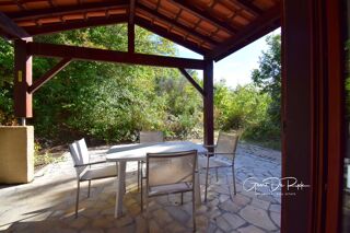 Vente Maison QUILLAN (AUDE, OCCITANIE) – Maison T3 PP meublée avec terrasse, au calme et au cœur de la verdure dans une résidence Quillan
