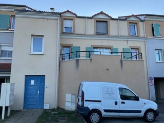 Vente Appartement St genest lerpt - T3 en Duplex Saint genest lerpt