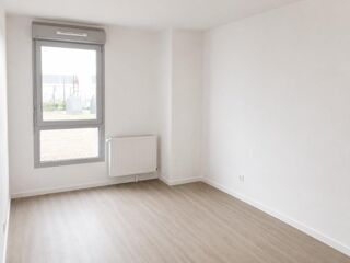  Appartement à louer 2 pièces 45 m²