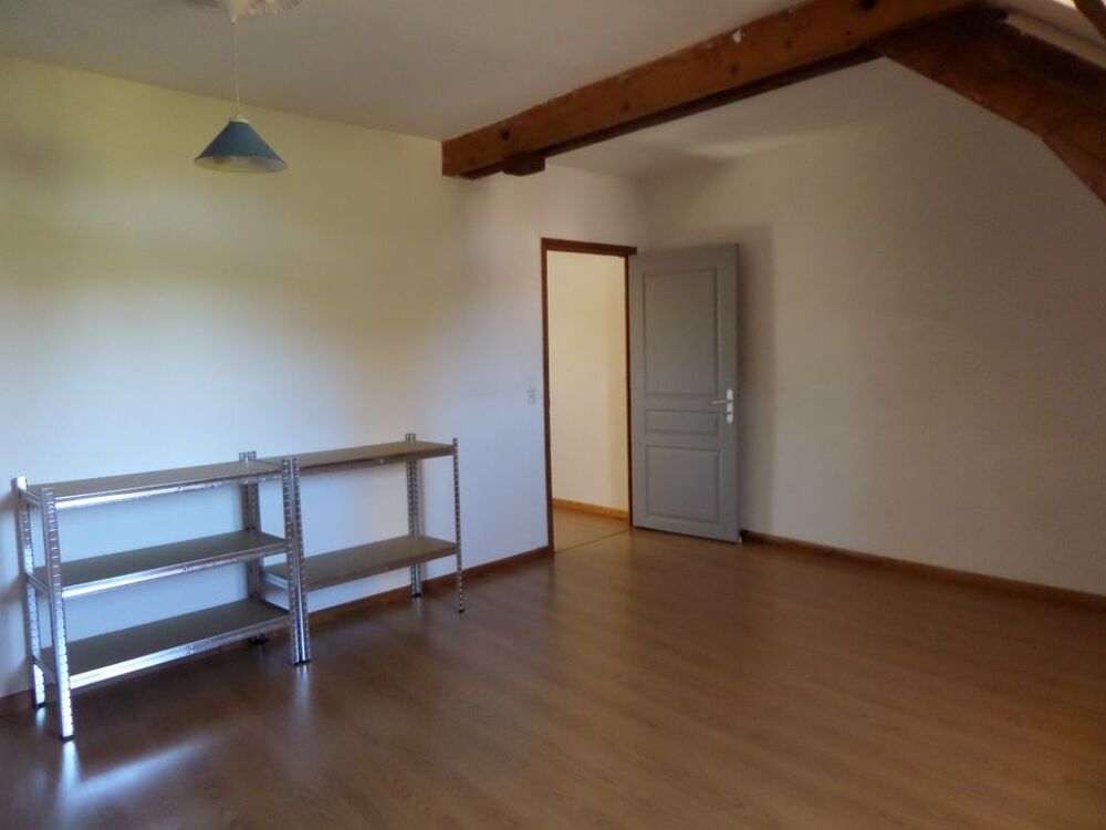 Location Maison Maison de 120m2 à louer sur Villefranche-d'Allier Villefranche d allier