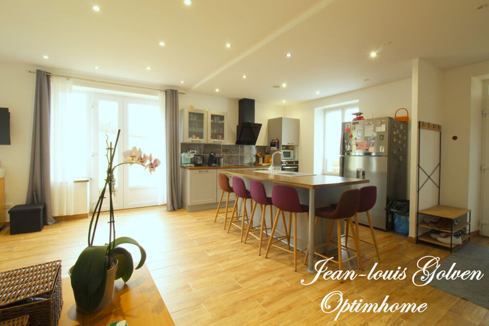 Maison à vendre de 110 m² à SEVERAC LE CHATEAU (12)