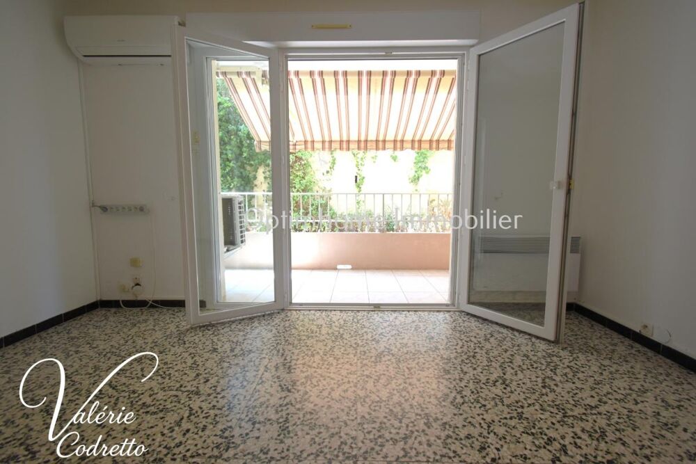 Appartement T3 de 64 m² avec terrasse et loggia  Résidence Le Cap d'Or  Six-Fours-les-Plages  À deux pas de la plage 83140