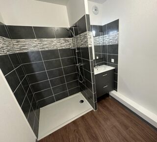  Appartement à louer 2 pièces 39 m²