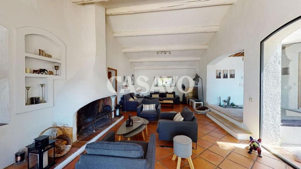 � vendre  Maison Pourri�res (83910)