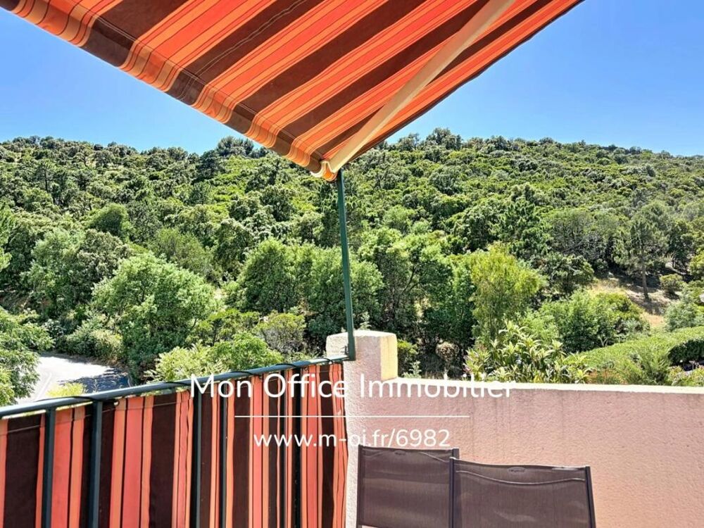 Référence : 6982-LES - MAZET DUPLEX VUE MER & COLLINES AVEC TERRASSE & PARKING À CAVALAIRE SUR MER