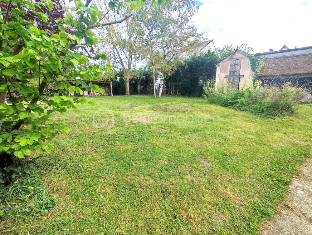 Charme de lancien & beaux volumes à Monéteau  Maison 175 m² avec jardin