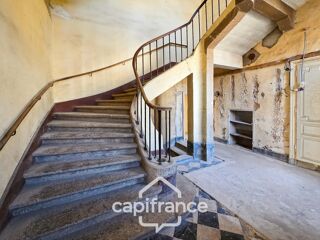  H�tel Particulier � vendre 15 + pi�ces 780 m�