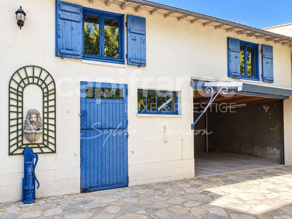 Vente Maison Mantes-la-Jolie – Demeure de caractère de 380 m², 14 pièces, jardin et garage Mantes la jolie