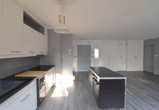  Appartement � louer 3 pi�ces 91 m�