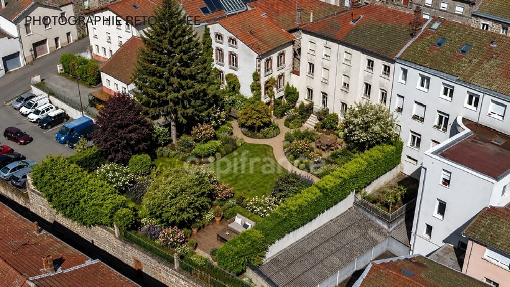 Maison à vendre avec jardin dépendances et garage PANISSIERES (42)