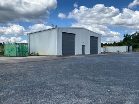 Local artisanal et bureaux &agrave; louer DOMPIERRE SUR BESBRE (03) 20 min Moulins 2000 03290 Dompierre sur besbre