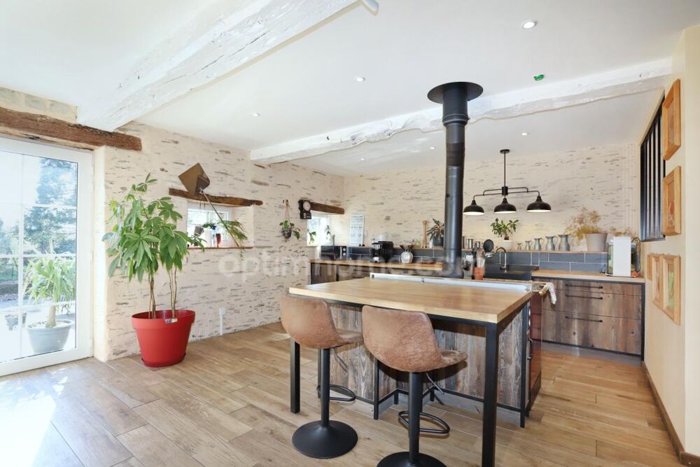 Maison de Caractère Rénovée  188 m²  Proche Châteaubriant (44)