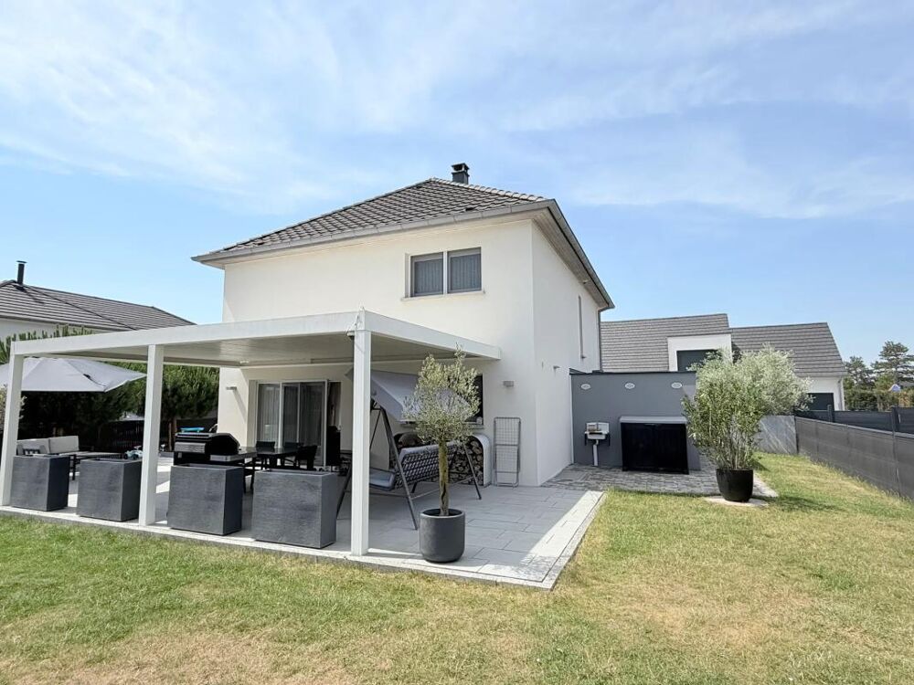 Maison 6 pièces 140 m² · à Saint Louis · 140 m² · 820 000 €