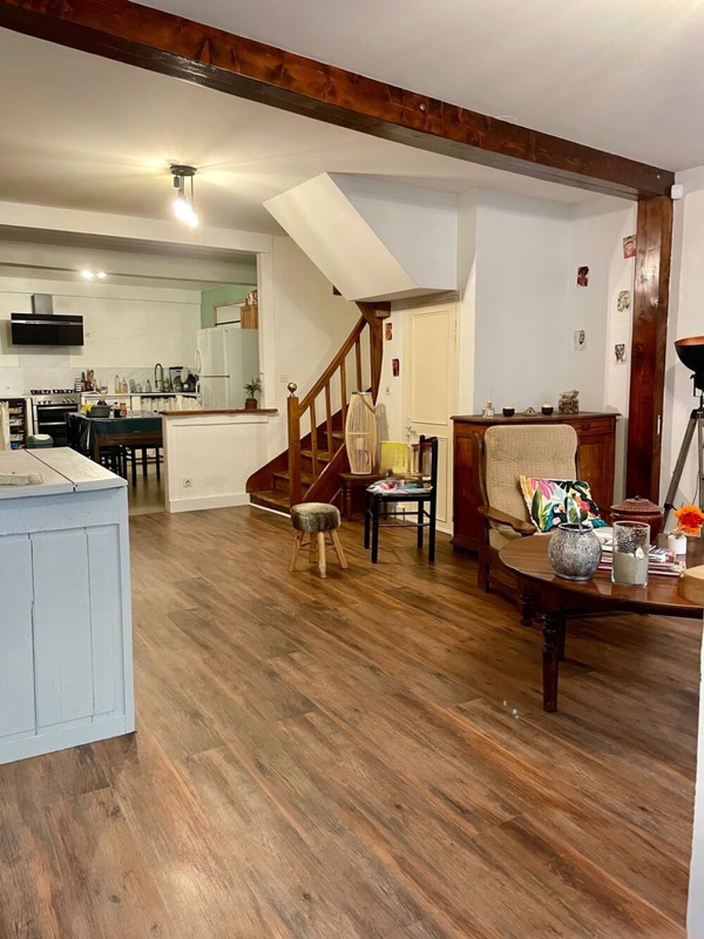 Maison à vendre en pierre 5 pièces, rénovée avec charme en plein coeur de Puylaroque (82)