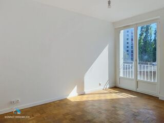  Appartement à louer 2 pièces 37 m²