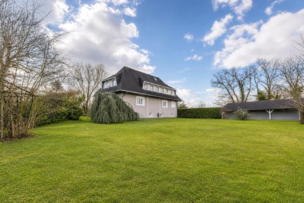 Vente Villa Villa de prestige à Saint-Laurent-de-Mur 450 m² Saint laurent de mure
